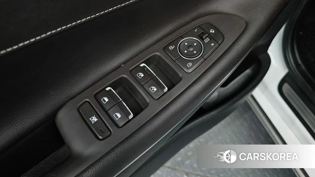 Hyundai Grandeur IG id 4203900 из Кореи 29