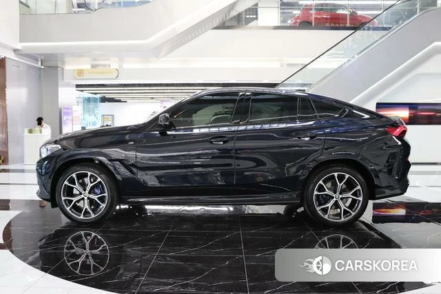 BMW X6 id 4359070 из Китая 29