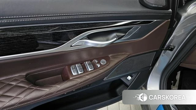 BMW 7 Series (G11) id 4202683 из Кореи 29