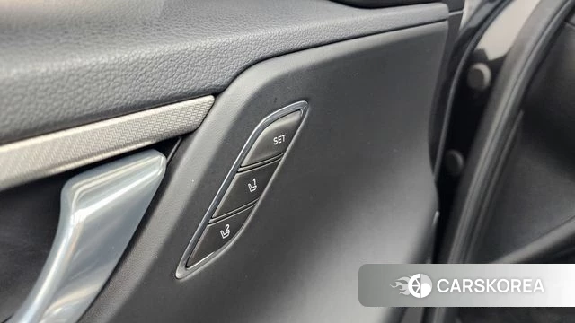 Hyundai The New Grandeur IG Hybrid id 4619923 из Кореи 29