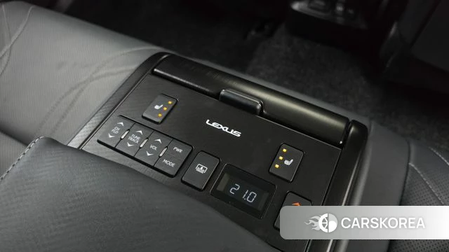 Lexus ES300h 7th generation id 4649961 из Кореи 29