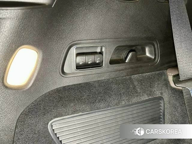 Mercedes-Benz GLS id 4257046 из Китая 29