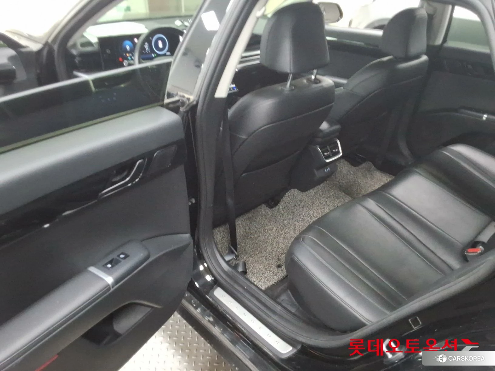 Hyundai Grandeur Hybrid id 4679287 из Кореи 29