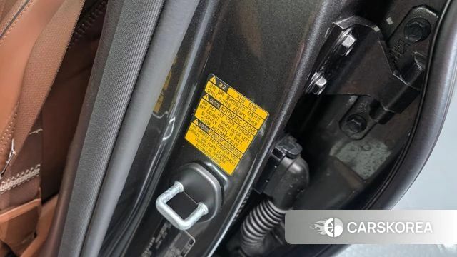Genesis G90 id 4764001 из Кореи 29