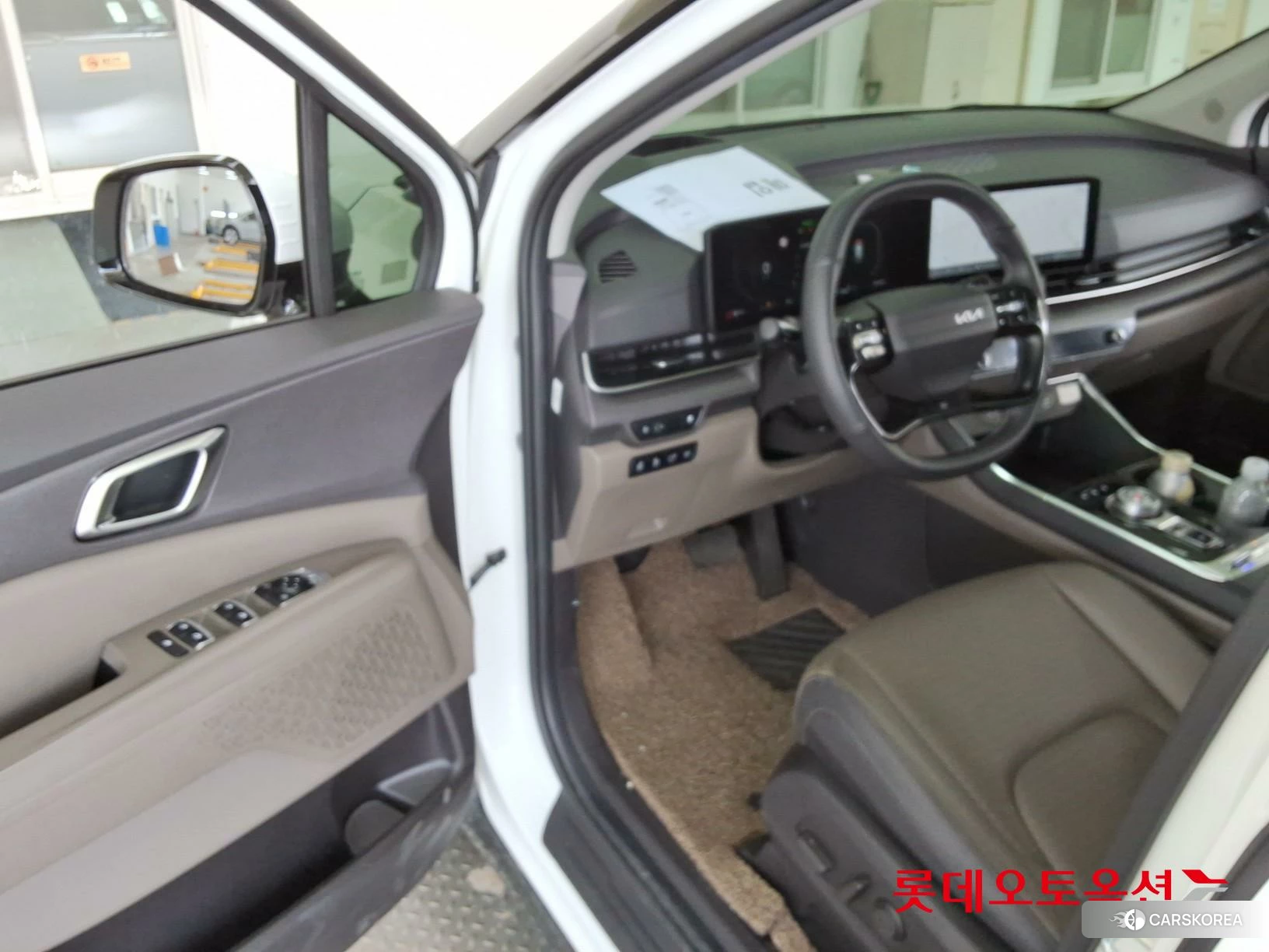 Kia Carnival id 4504306 из Кореи 29