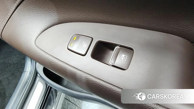 Hyundai The New Grandeur IG id 4604001 из Кореи 29