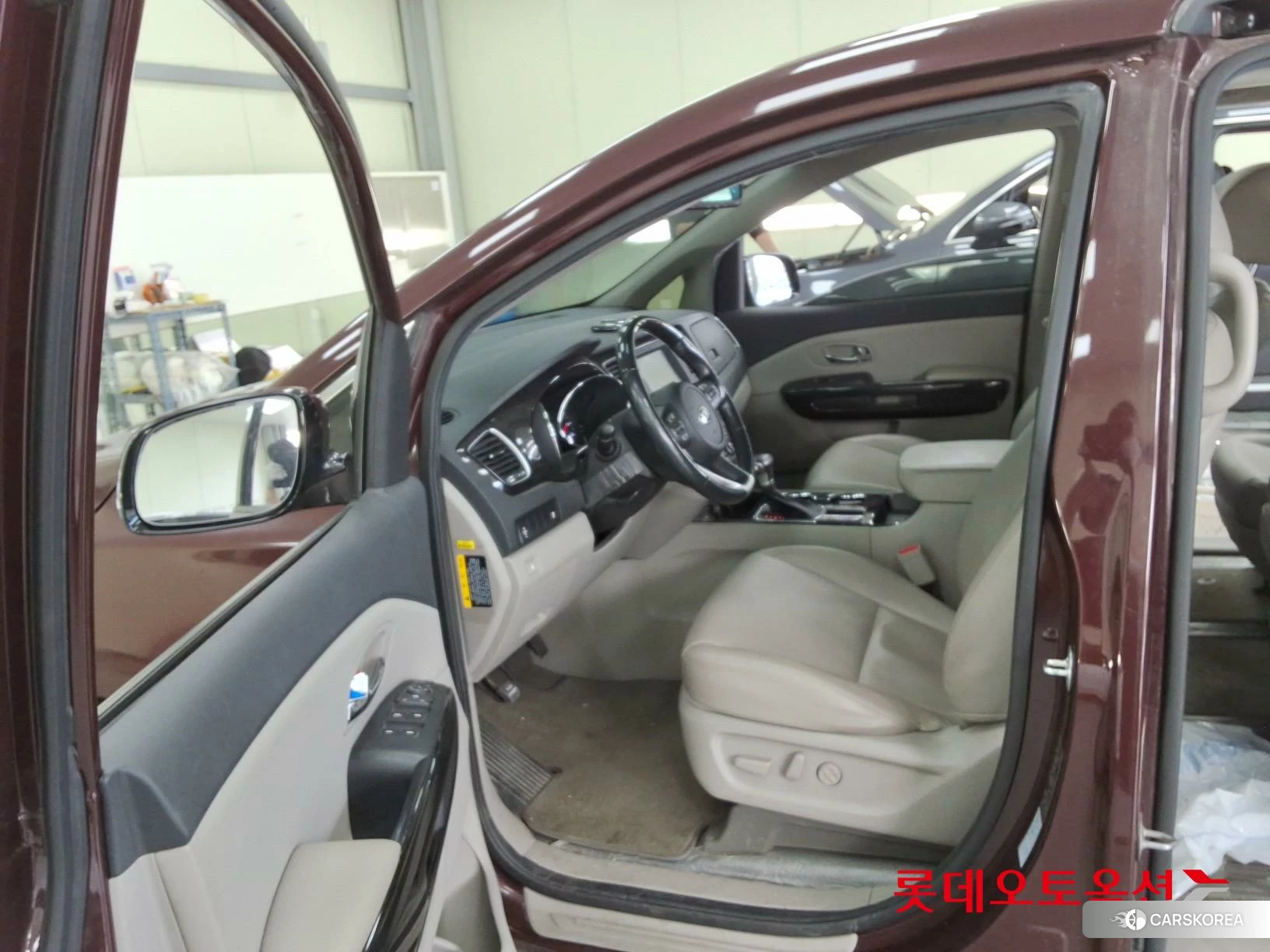 Kia Carnival id 3869416 из Кореи 29