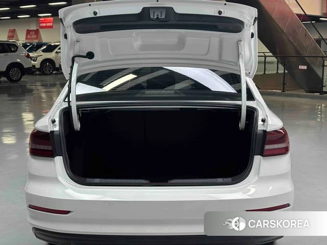 Volkswagen Lavida id 4278313 из Китая 29