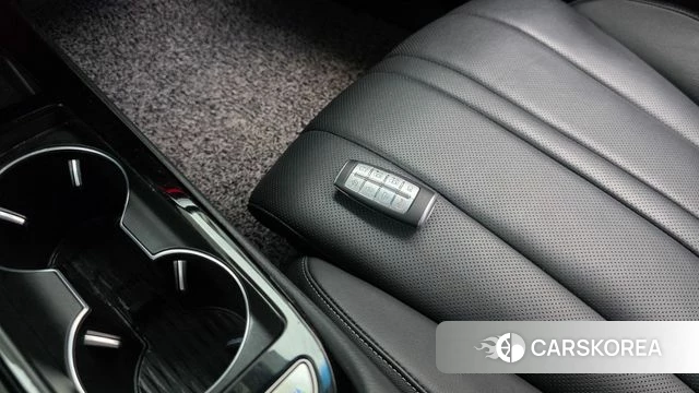 Genesis G80 (RG3) id 4355620 из Кореи 29
