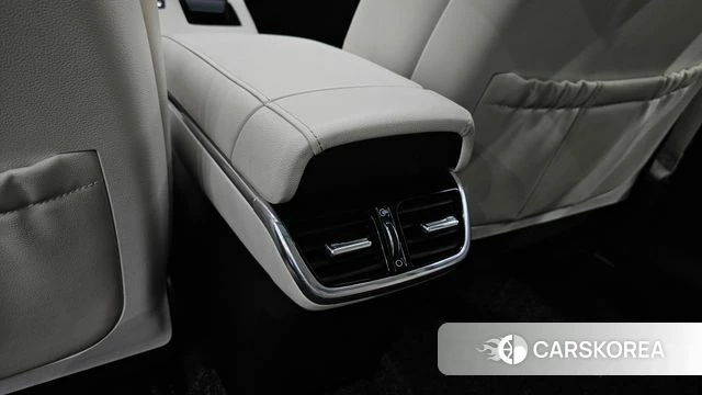 Hyundai The New Grandeur IG Hybrid id 4898922 из Кореи 29