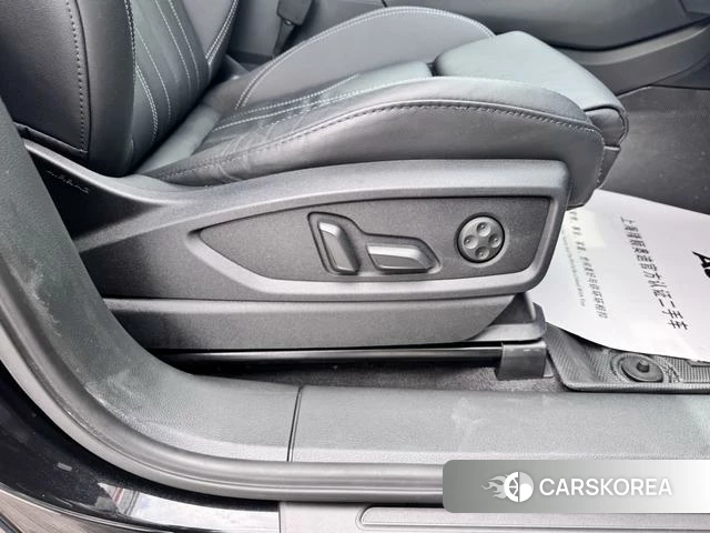 Audi Q5L id 4329241 из Китая 29