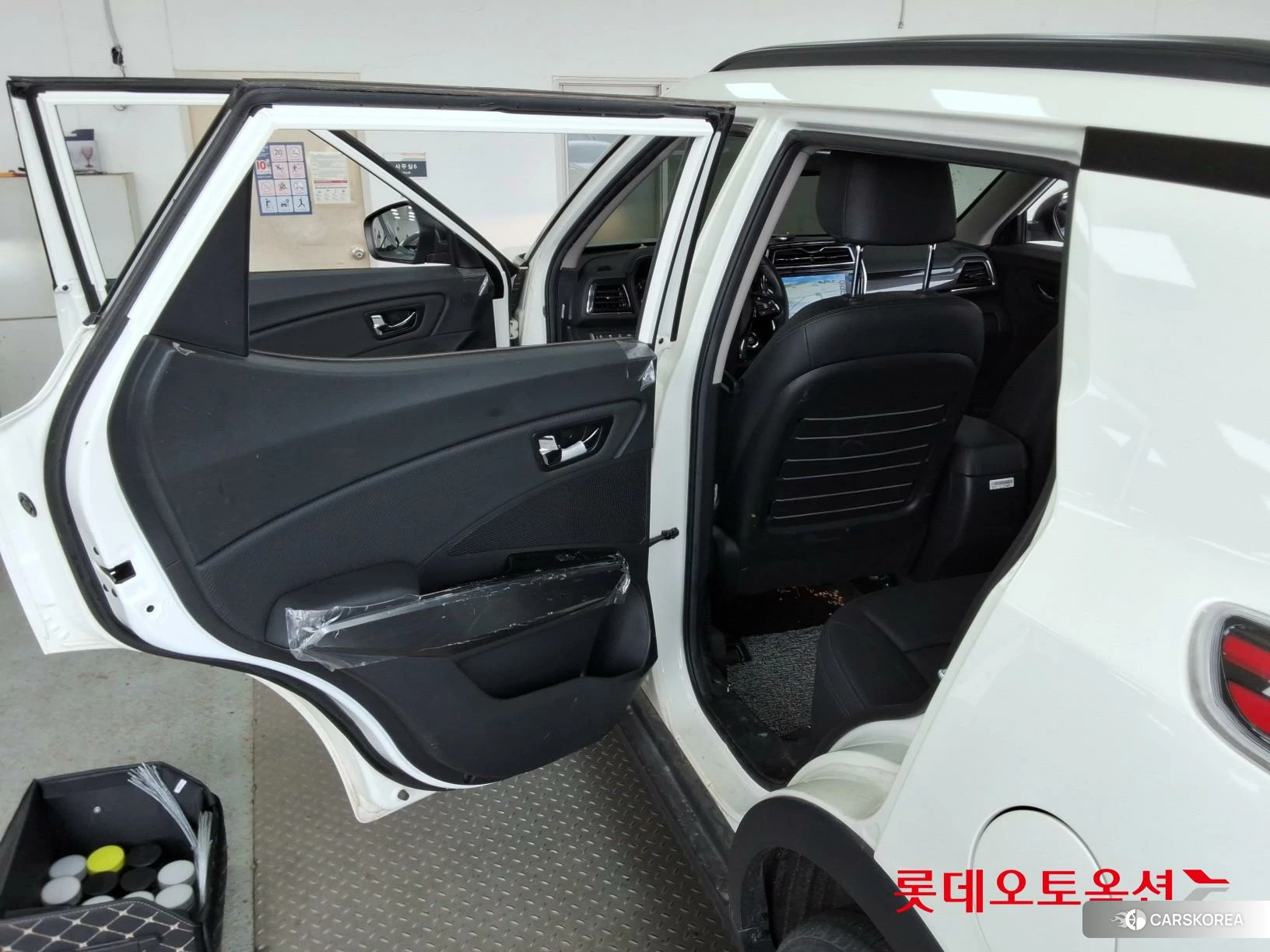 SsangYong Tivoli id 3888453 из Кореи 29