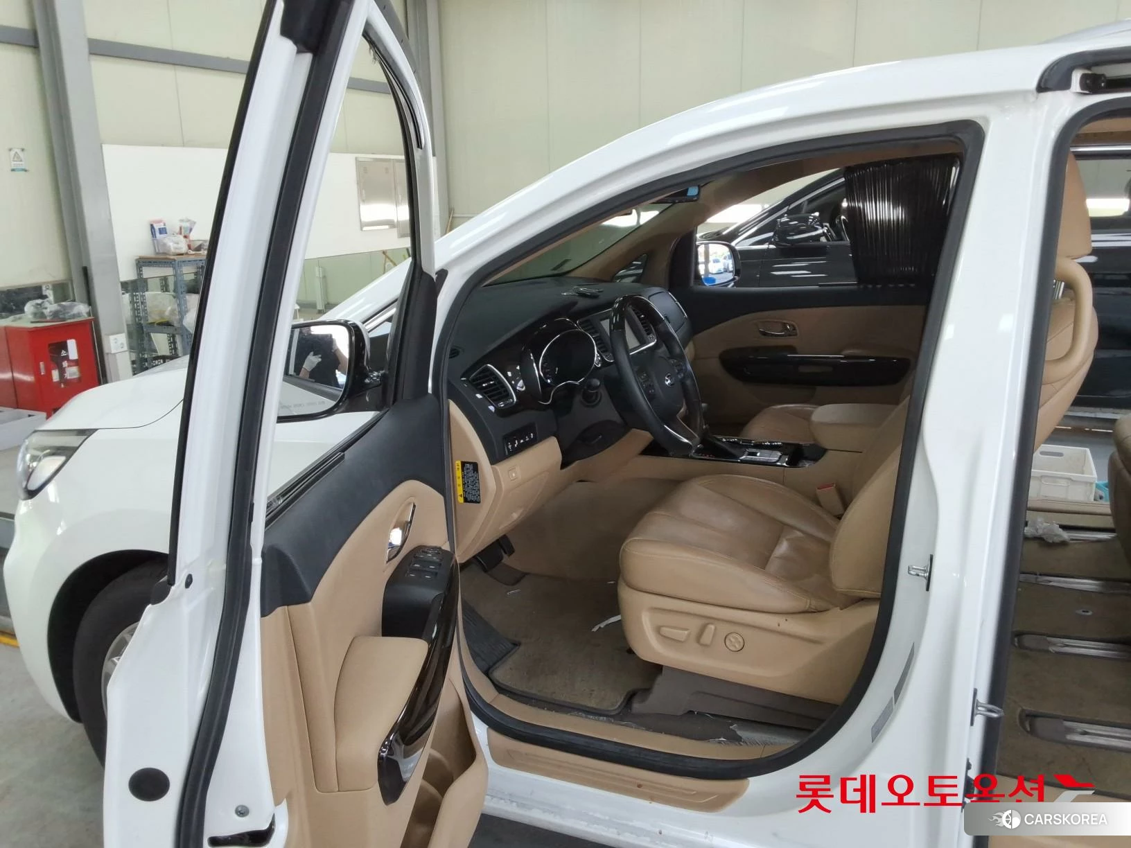 Kia Carnival Limousine id 3882142 из Кореи 29