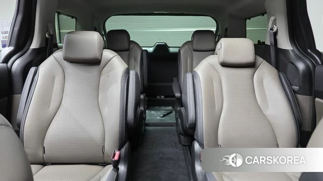 Kia The New Carnival 4th Generation id 4928343 из Кореи 29