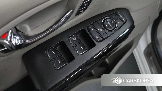 Kia The New Carnival id 4794608 из Кореи 29