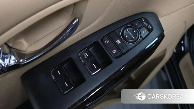 Kia The New Carnival id 4760351 из Кореи 29