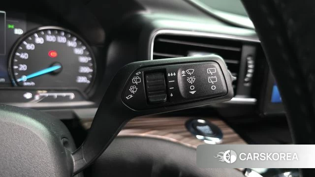 Ford Explorer 6th Generation id 4308900 из Кореи 29