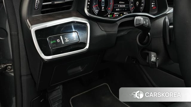 Audi A7 (4K) id 4284491 из Кореи 29