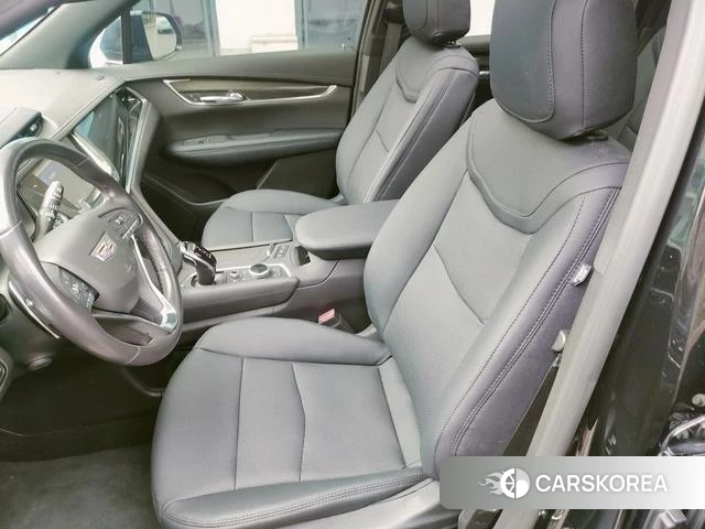 Cadillac XT6 id 3857941 из Китая 29