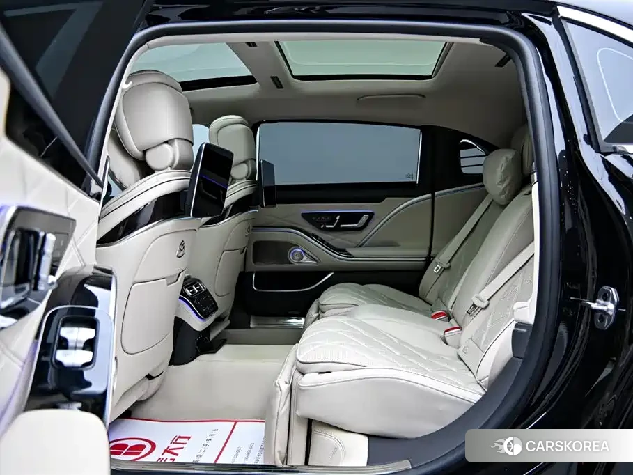 Mercedes-Benz Maybach S-Class id 4548138 из Китая 29