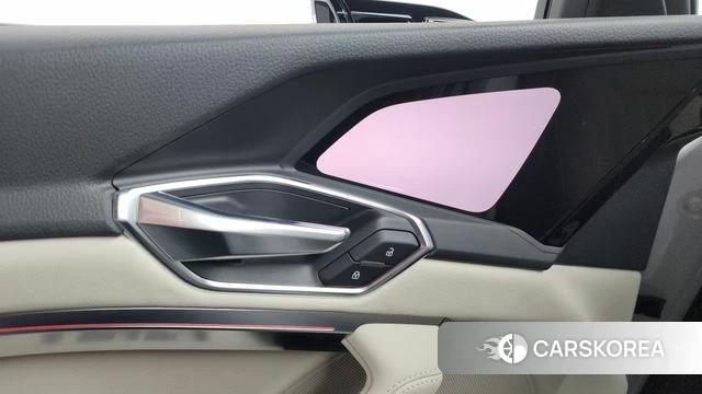 Audi e-Tron id 4507105 из Кореи 29
