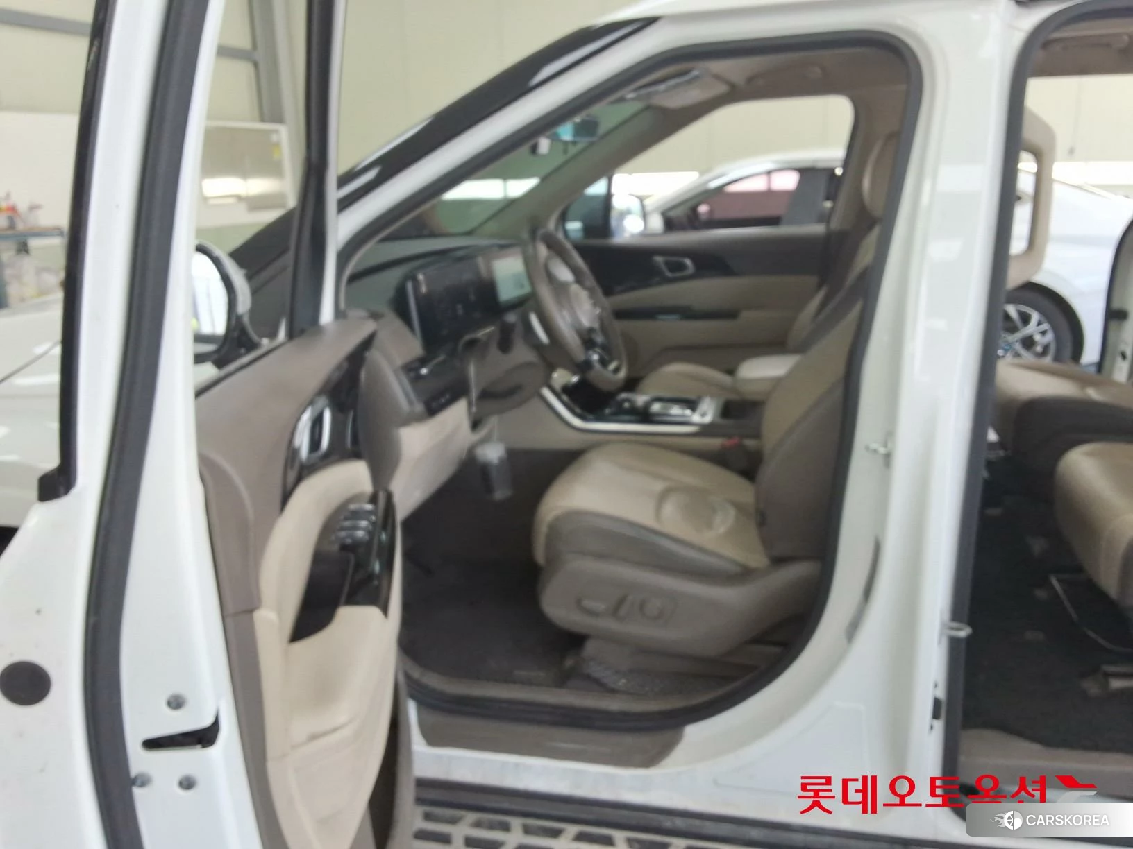 Kia Carnival id 4498448 из Кореи 29