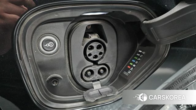 Audi e-Tron GT id 4434026 из Кореи 29