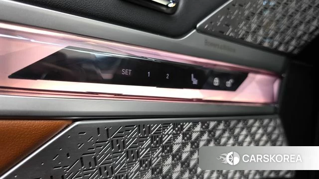BMW 7 Series (G70) id 4578707 из Кореи 29