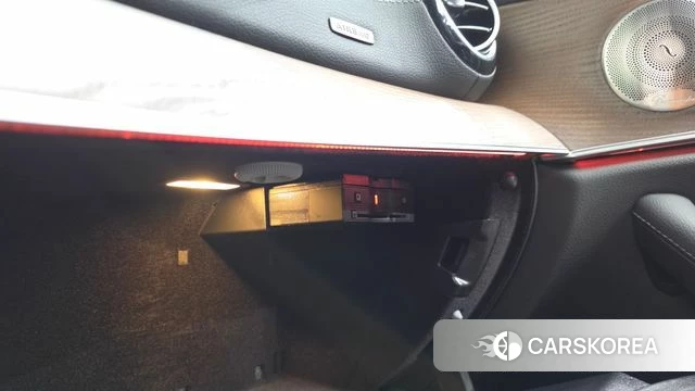 Mercedes-Benz E-Class W213 id 4283824 из Кореи 29