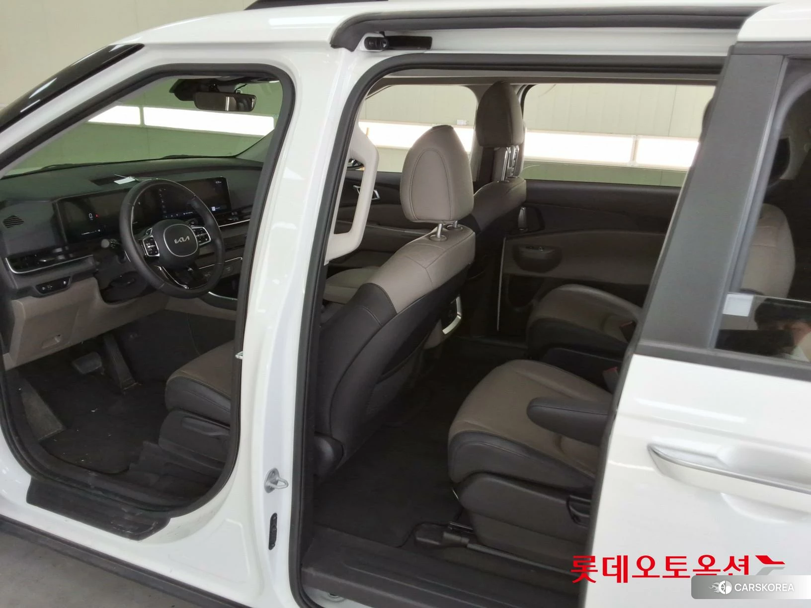 Kia Carnival id 4504295 из Кореи 29