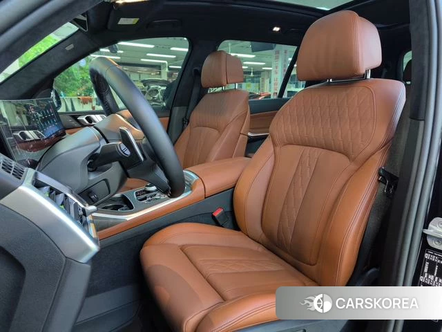 BMW X7 id 4264047 из Китая 29