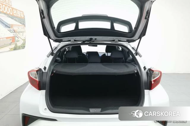 Toyota C-HR id 4314089 из Китая 29