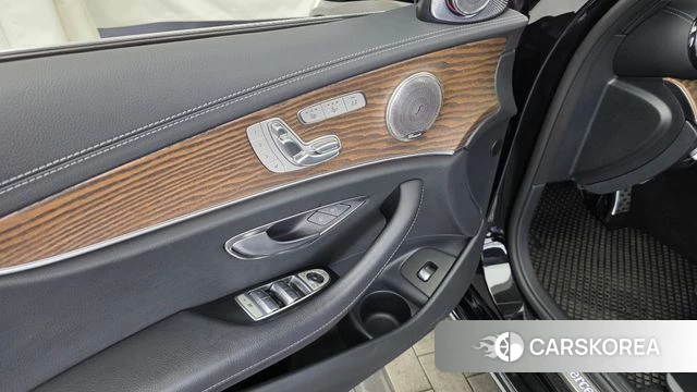 Mercedes-Benz E-Class W213 id 4603767 из Кореи 29