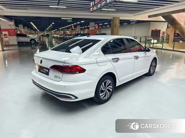 Volkswagen Bora id 4259884 из Китая 29