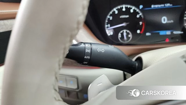 Genesis G90 id 4284903 из Кореи 29