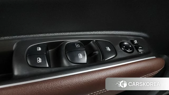 Renault Korea (Samsung) The New QM6 id 4594763 из Кореи 29