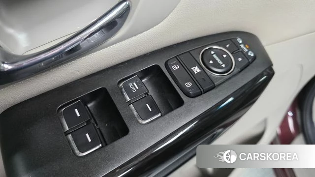 Kia The New Carnival id 4722364 из Кореи 29