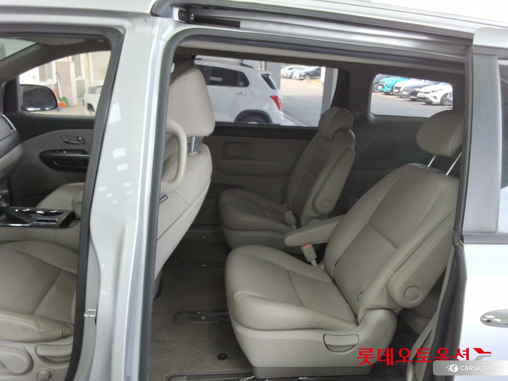 Kia Carnival id 4289610 из Кореи 29