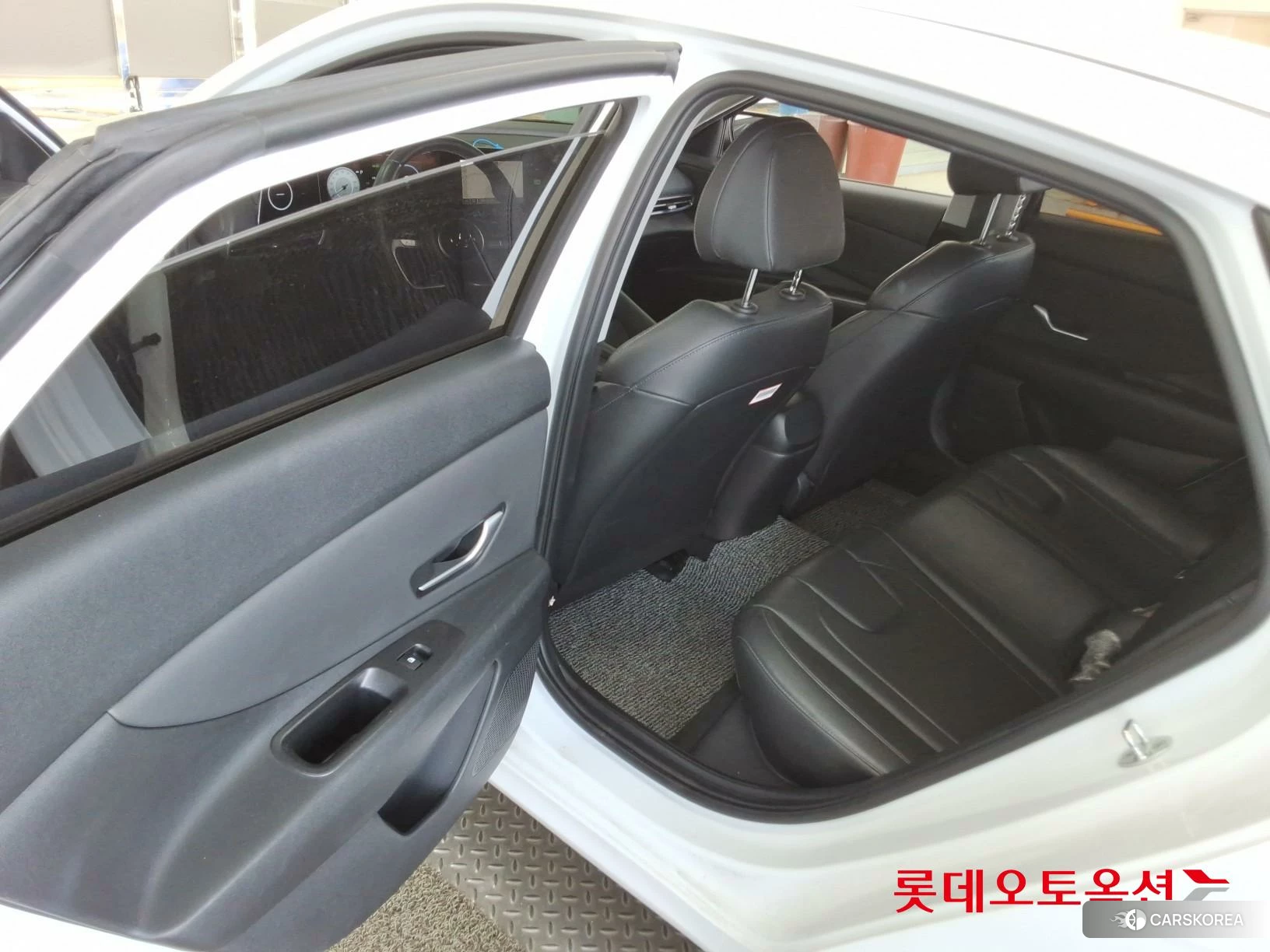 Hyundai Avante id 4289478 из Кореи 29
