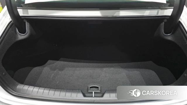 Hyundai Grandeur Hybrid (GN7) id 4848008 из Кореи 29