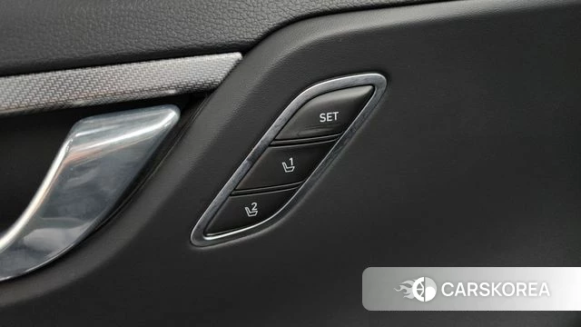 Hyundai The New Grandeur IG id 4433551 из Кореи 29