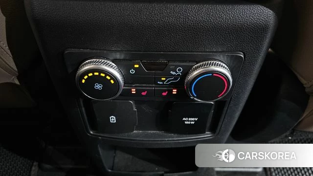 Ford Explorer 6th Generation id 4202856 из Кореи 29