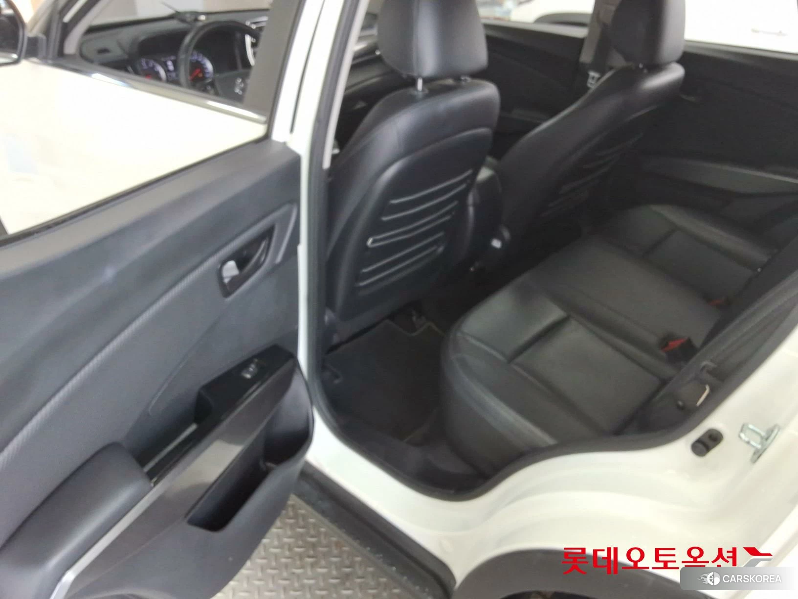 SsangYong Tivoli id 3869471 из Кореи 29