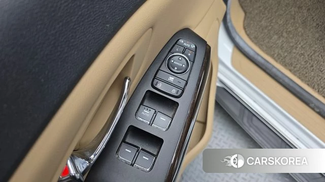 Kia The New Carnival id 4737600 из Кореи 29
