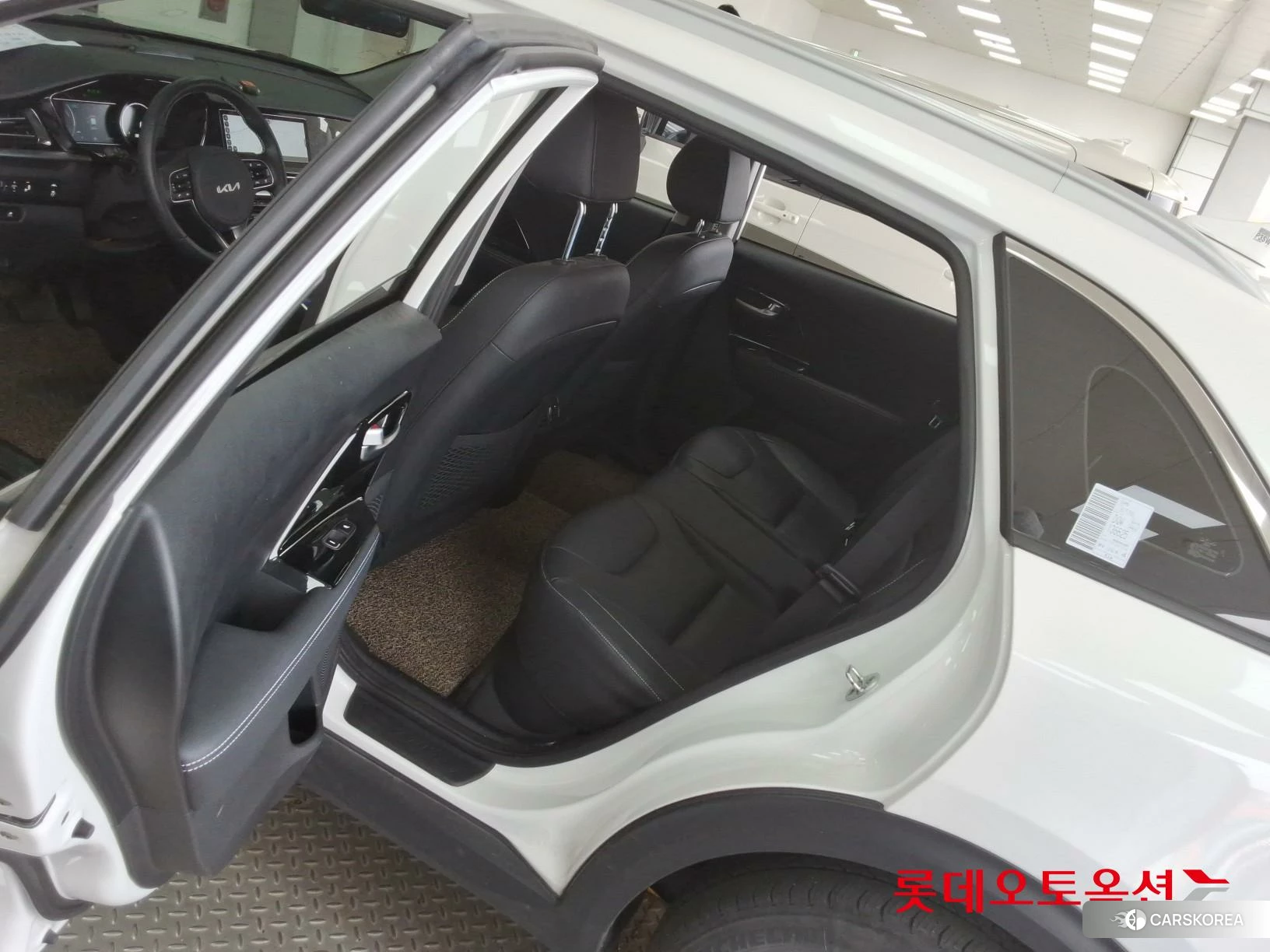 Kia Niro EV id 3888432 из Кореи 29