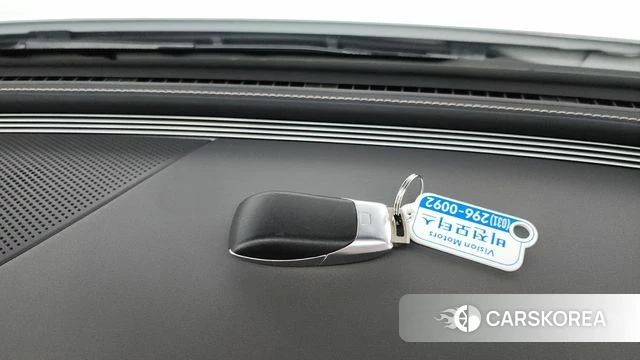 Mercedes-Benz EQC N293 id 4529939 из Кореи 29