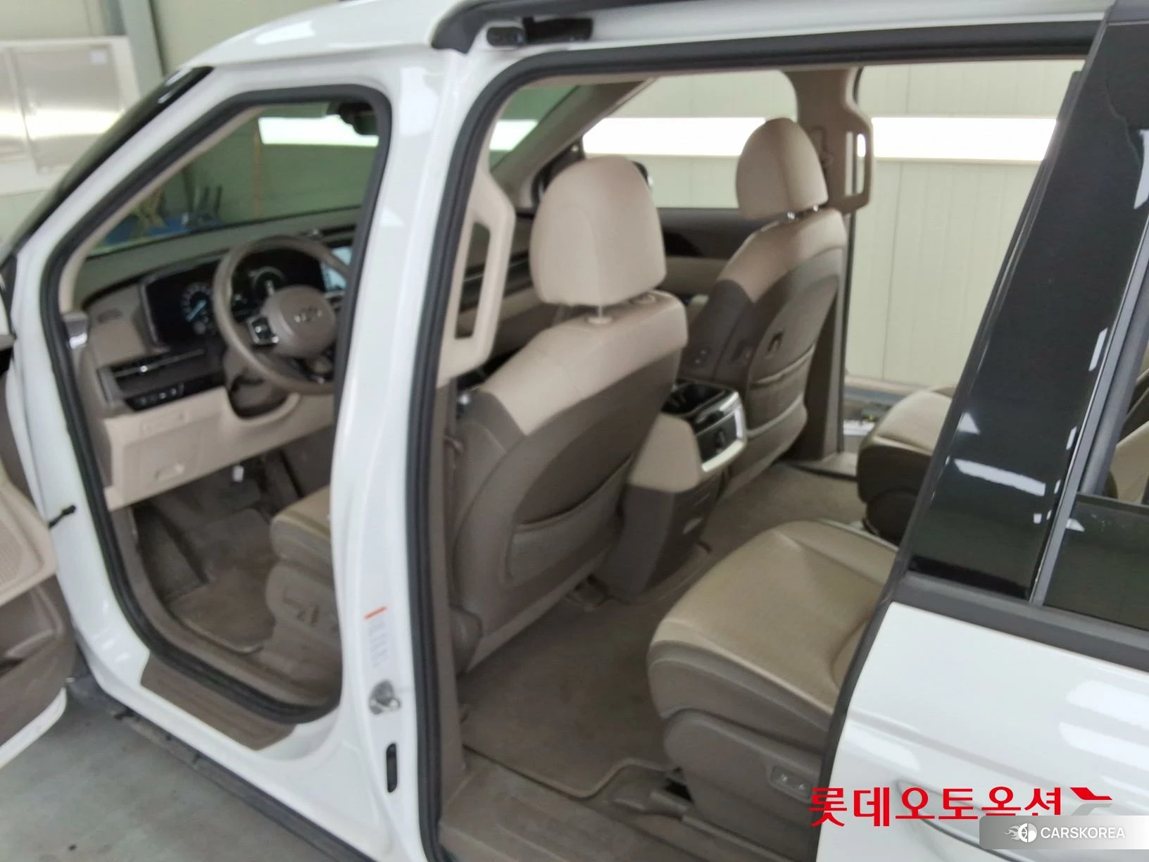 Kia Carnival id 3888386 из Кореи 29