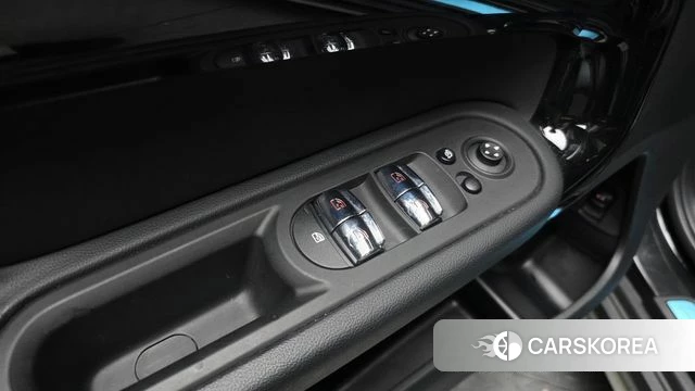 Mini Cooper Countryman id 4623701 из Кореи 29