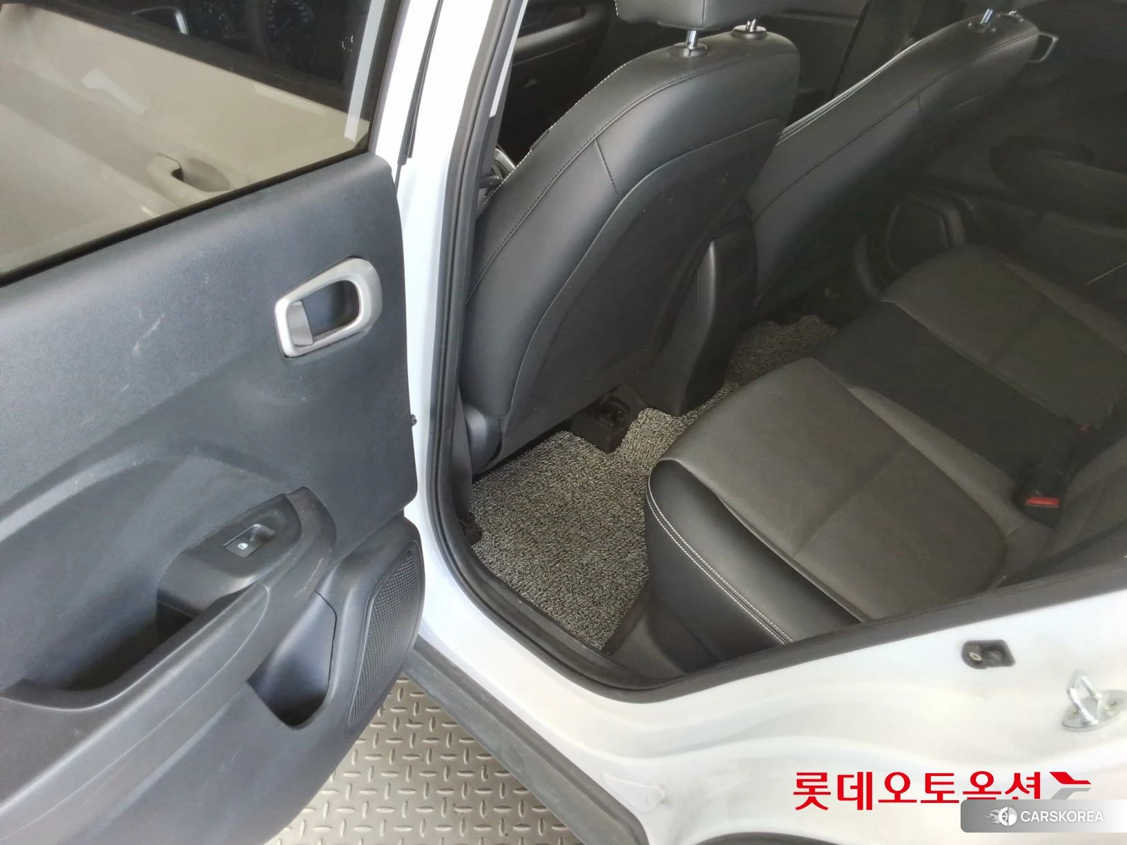 Hyundai Venue id 4902487 из Кореи 29