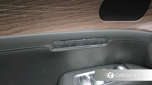 Genesis G90 (RS4) id 4898148 из Кореи 29